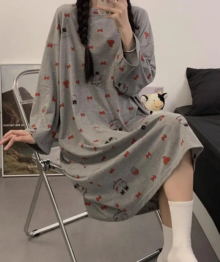 ثوب نوم هالو كيتي للسيدات لخريف وشتاء 2025 بأكمام طويلة، ملابس نوم كاواي لطيفة من القطيفة المريحة، ملابس منزلية للاستلقاء