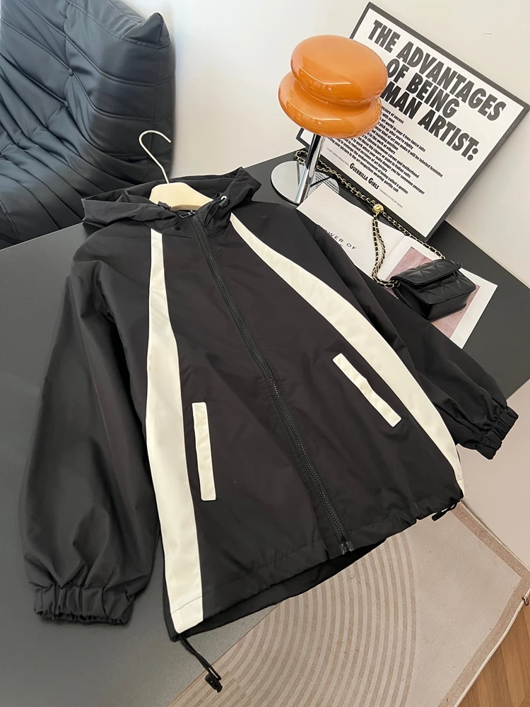 

Куртка с капюшоном больших размеров в стиле колор-блок для женщин: повседневная, ветрозащитная, свободного кроя, осенне-зимняя верхняя одежда для города