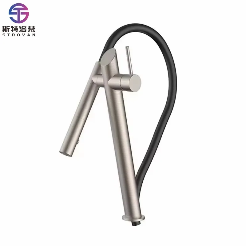 صنابير المطبخ المرنة المثبتة على سطح النيكل المصقول من النحاس