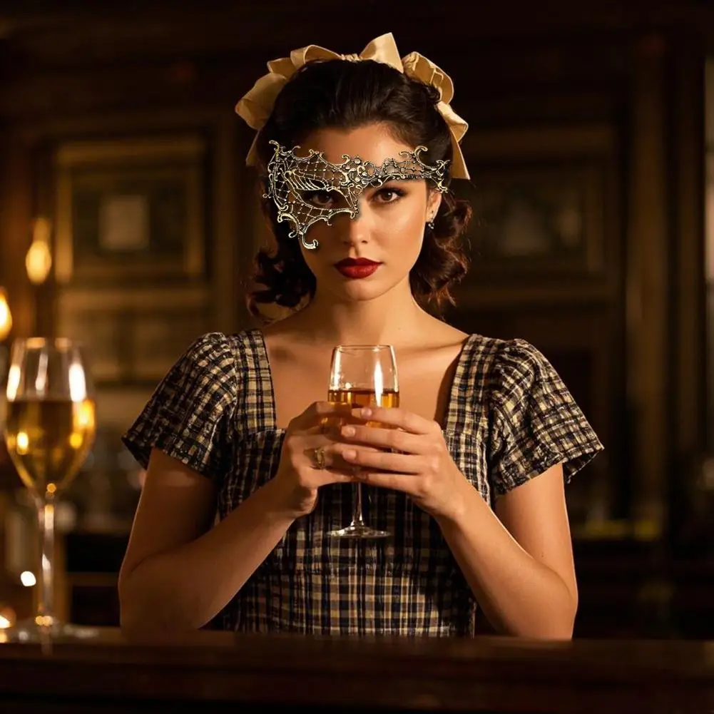 Masque de lunettes Sexy pour femmes, demi-visage vénitien en dentelle, masques de fête à un œil, Costume de carnaval, bal de promo