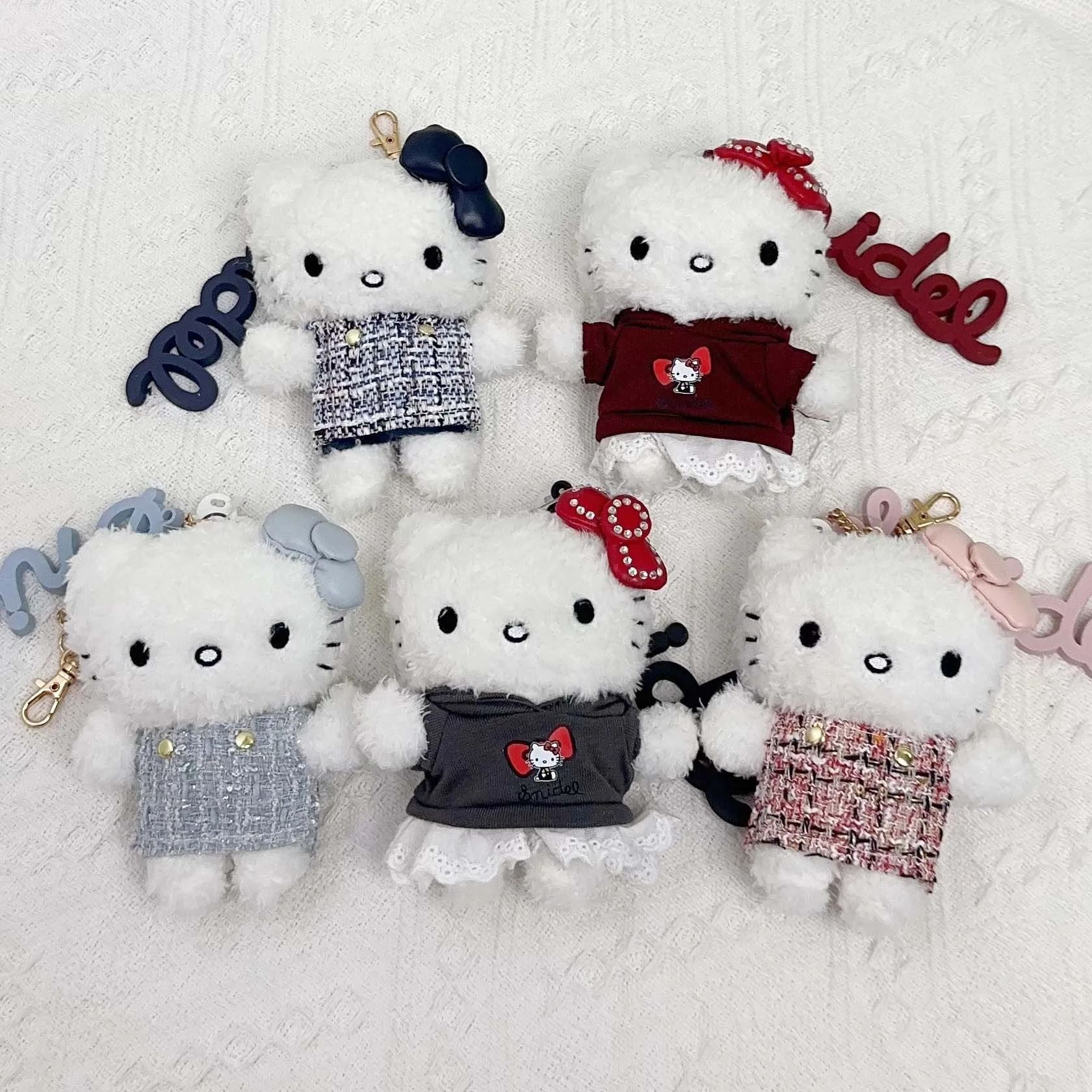 かわいいサンリオパーカードレスハローキティぬいぐるみキーホルダークリエイティブ子猫ぬいぐるみランドセルペンダントおもちゃアクセサリーギフト