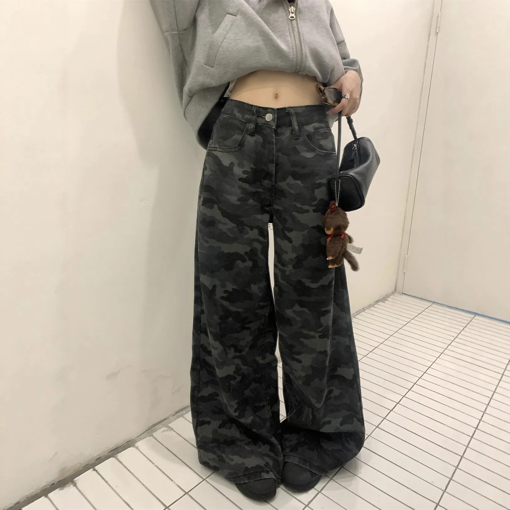 

Retro Camouflage Loose High Waist Women's Casual Pants Spring Autumn Slimming Wide Leg Jeans Versatile Loose Floor-Length Tro...
