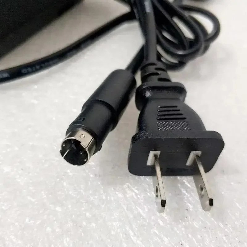 

Подходит для Германии, микшер BEHRINGER BELINGER UB502 802, внешний адаптер питания XENYX 1002.