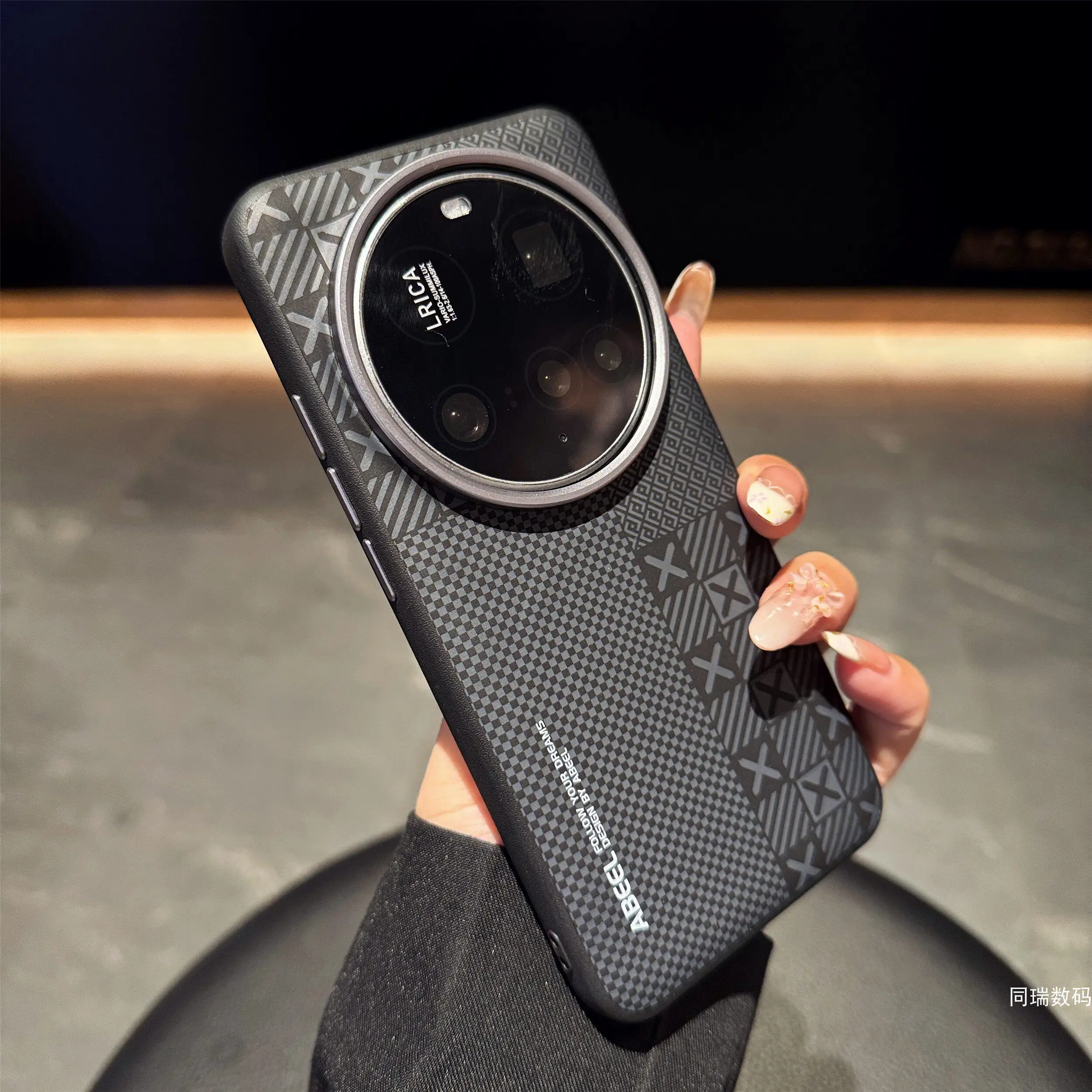 غطاء حماية جديد لهاتف شاومي 17 - مراجعة Photography Kit Xiaomi 17 Ultra وسعره
