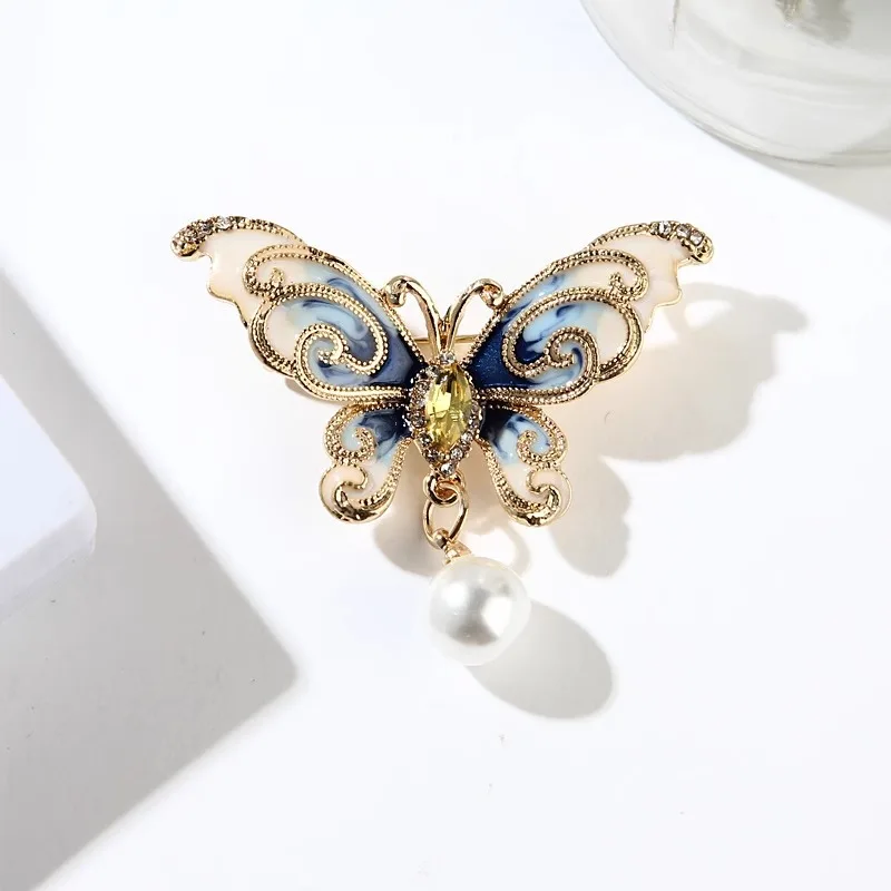 Vintage Colorful Rhinestone Butterfly Brooches Enamel Pins Crystal Flying Insect Animal Pearl Brooch Clothing Accssories Jewelry