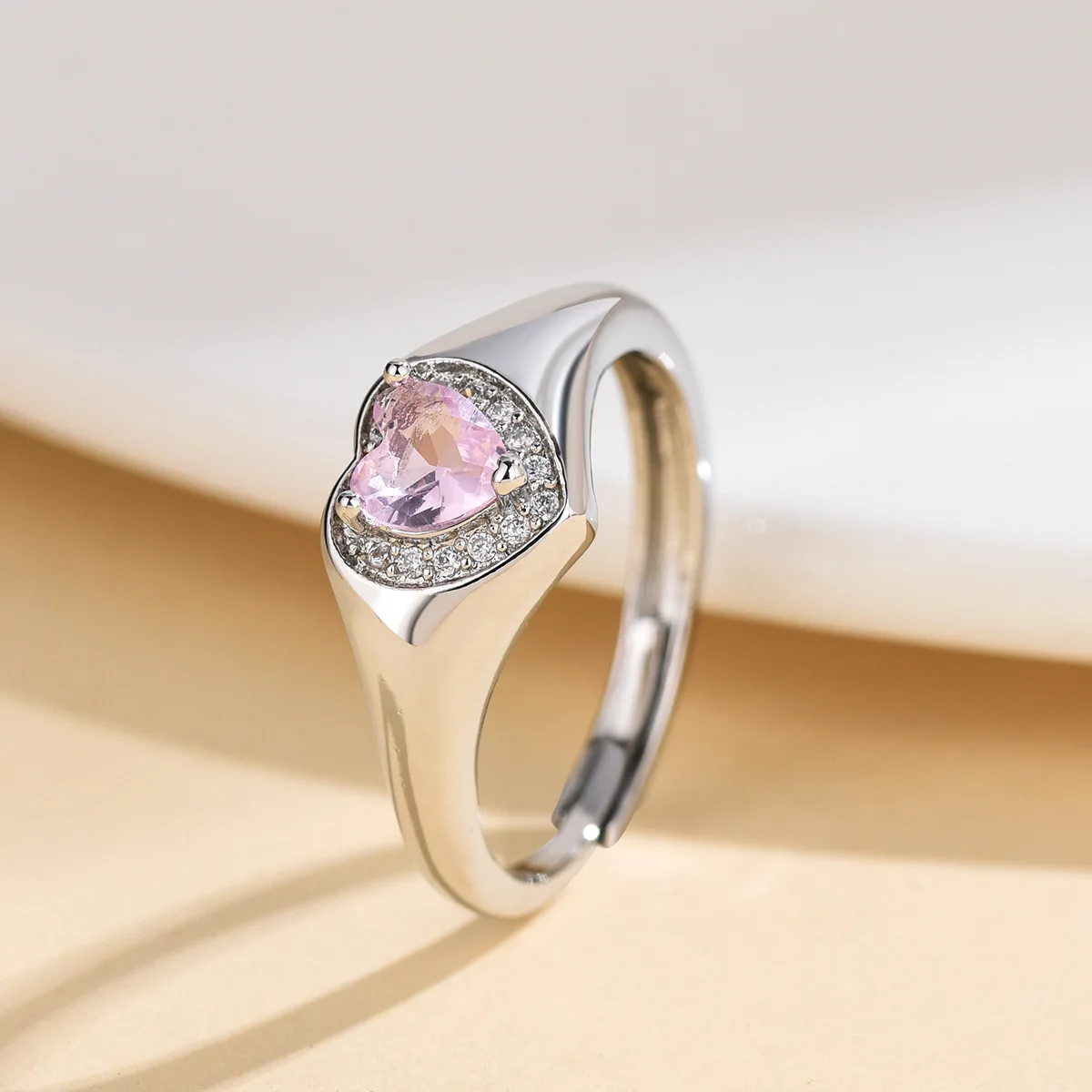 

Original micro-set pink heart-shaped moissanite ring heart-shaped ring with adjustable opening zircon diamond ring MNJZ-044