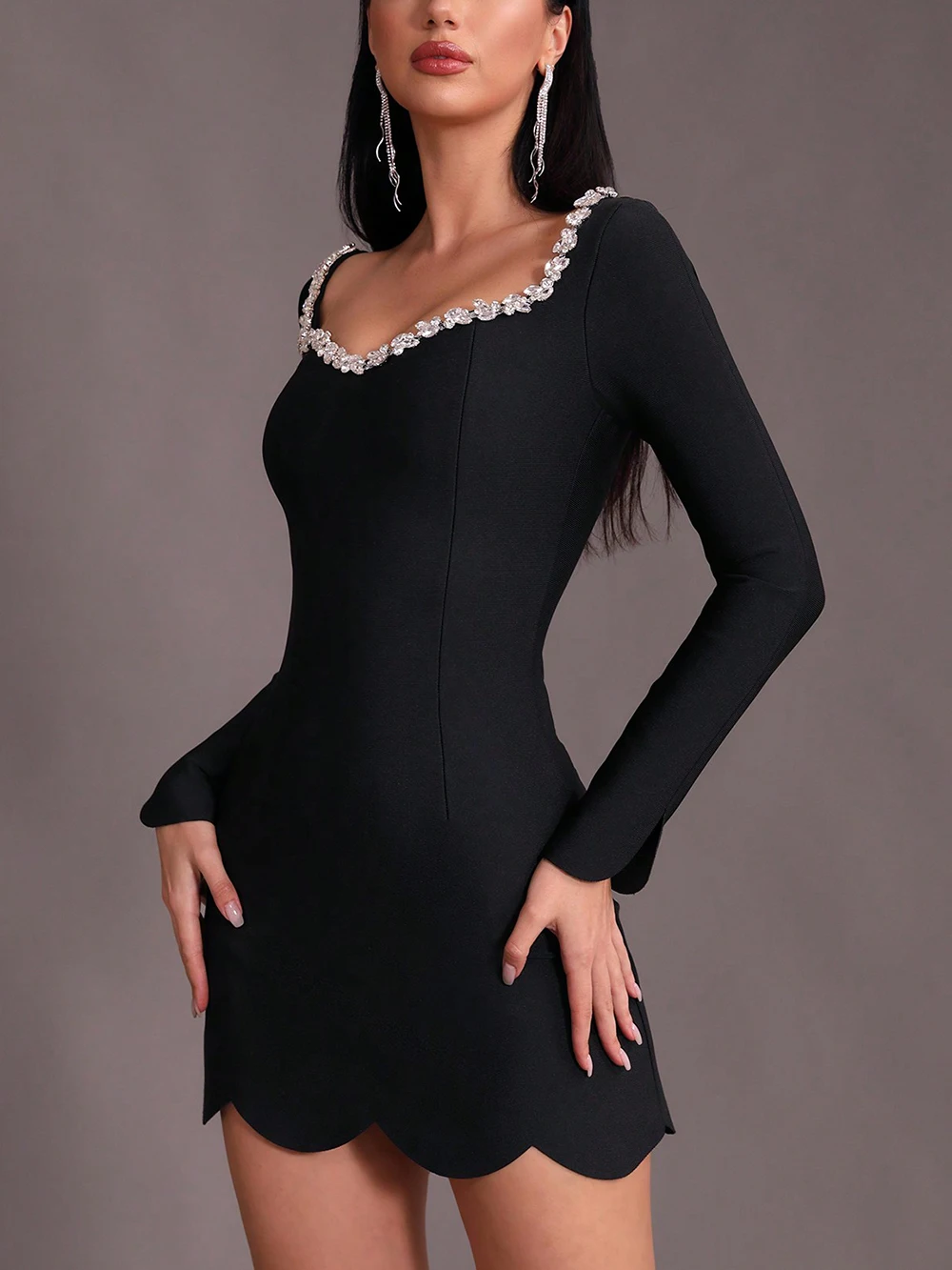 2024 Summer New Women's Sexy Black Diamond V-neck Long Sleeve Tight Mini Bandage Dress Bodycon Elegant Party Evening Dress