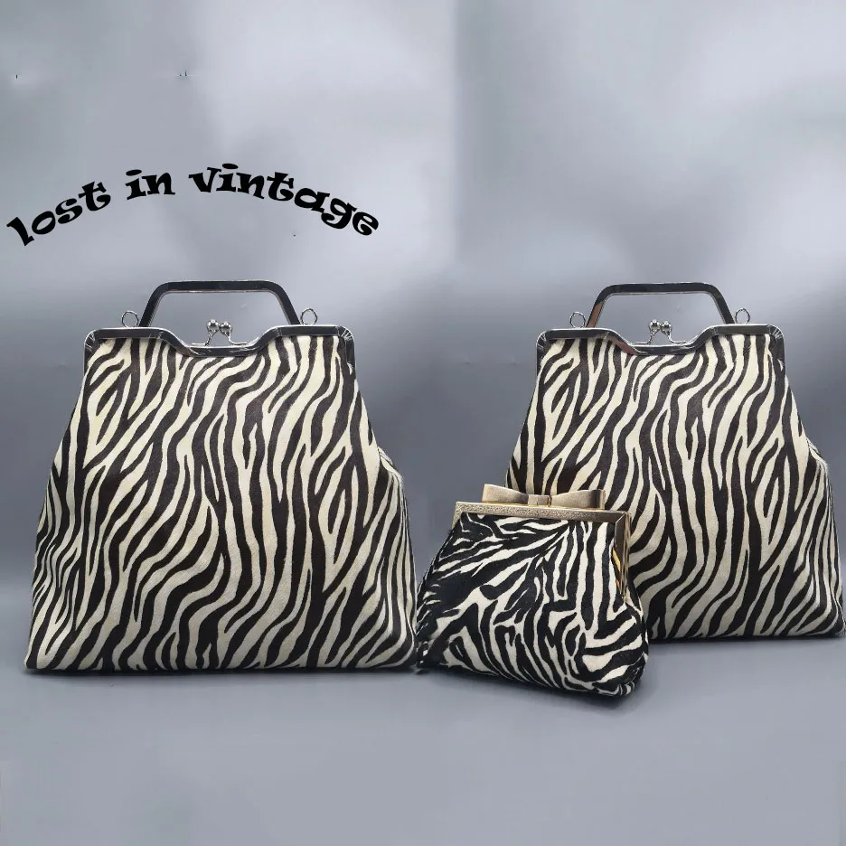 

LOST IN VINTAGE Zebra Print Animals Clutc Antique Kiss-lock Handheld Metal Large Purse Evening Clutch Large Bags 27x9x28cm