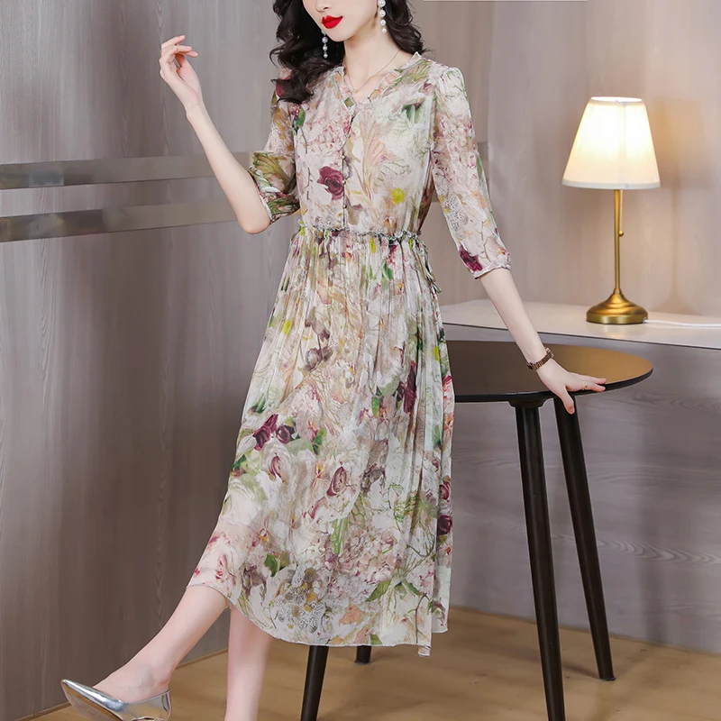 

Summer 2023 New Silk V-Neck Short Sleeve Dress Large Elegant Floral Print Mulberry Silk Waist Slim Over Knee Length Skirt