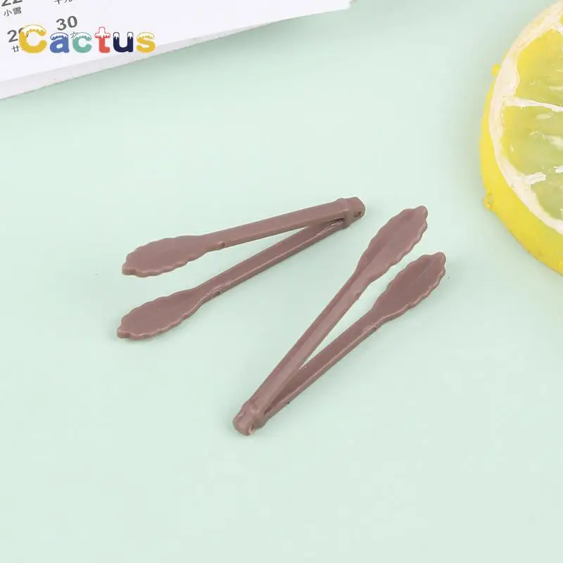 1:12 인형의 집 미니어처 시뮬레이션 물뿌리개 모델, 가구 액세서리, 인형 집 장식, 어린이용 장난감 선물, 2 개