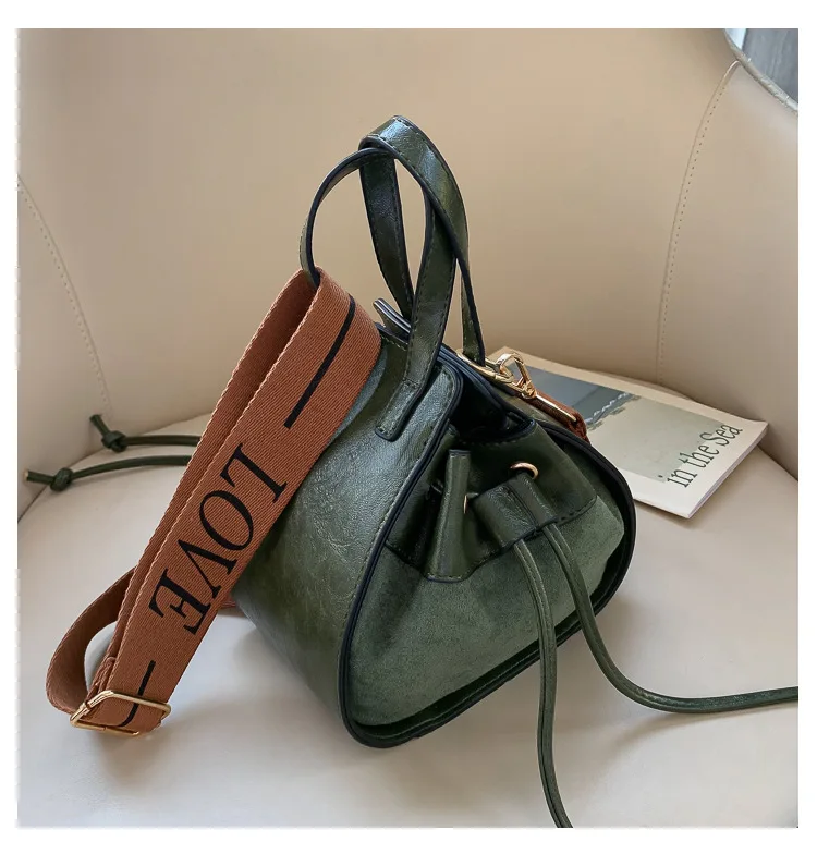 Zielone damskie torby Crossbody w stylu Vintage, modne, dopasowane do siebie Mini, jesienne, nowe miękkie skórzane damska torba na ramię