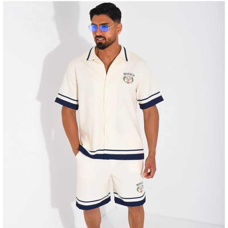 An Absolutely Trendy Men's Shirt Set, The Perfect Choice for Travel, Featuring Simple Color Matching and A Hot-looking Outfit view 2