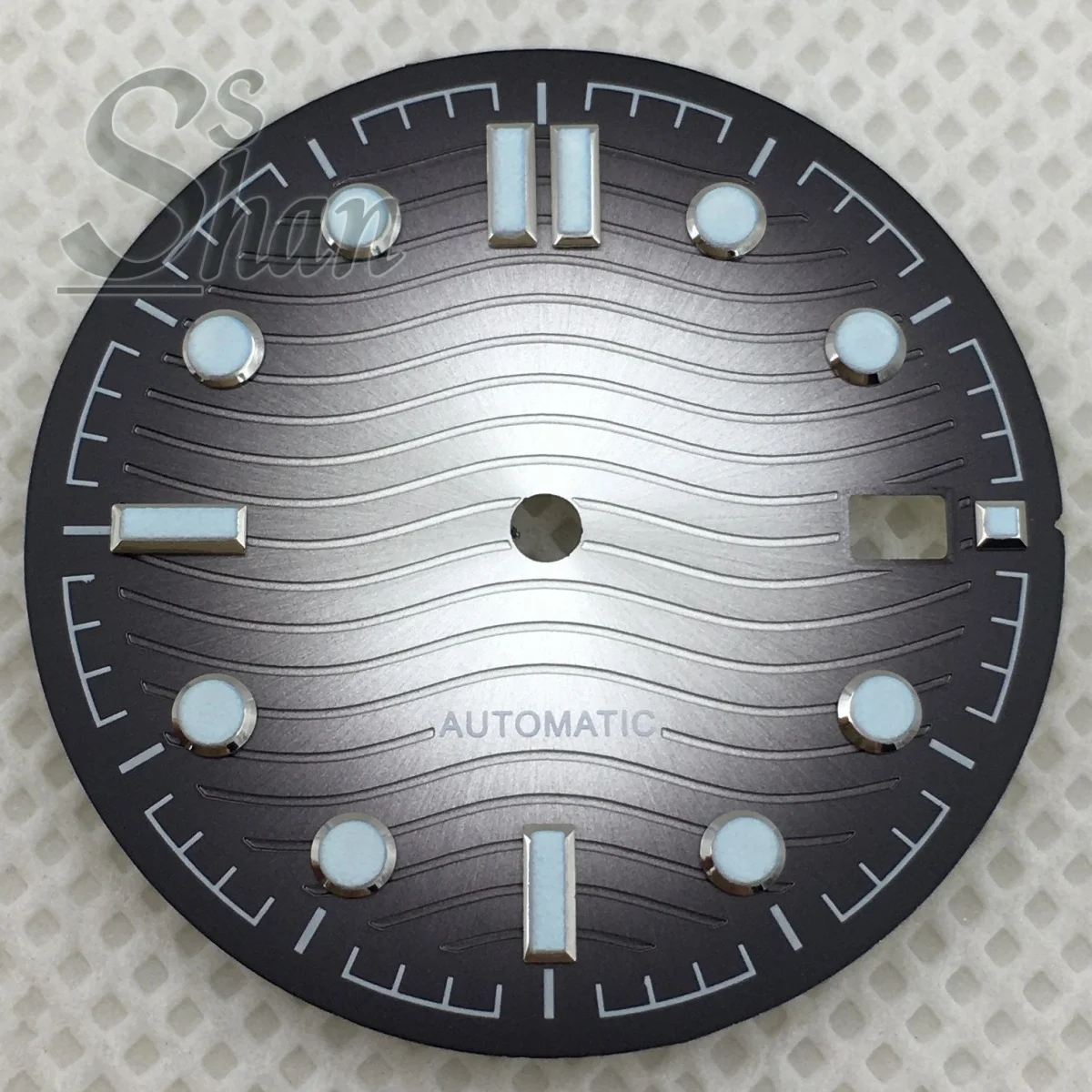 31MM Silver Black White Blue Green Gradient Watch Dial with Green Luminous Markers Suitable For NH35 Movement Watch Accessories