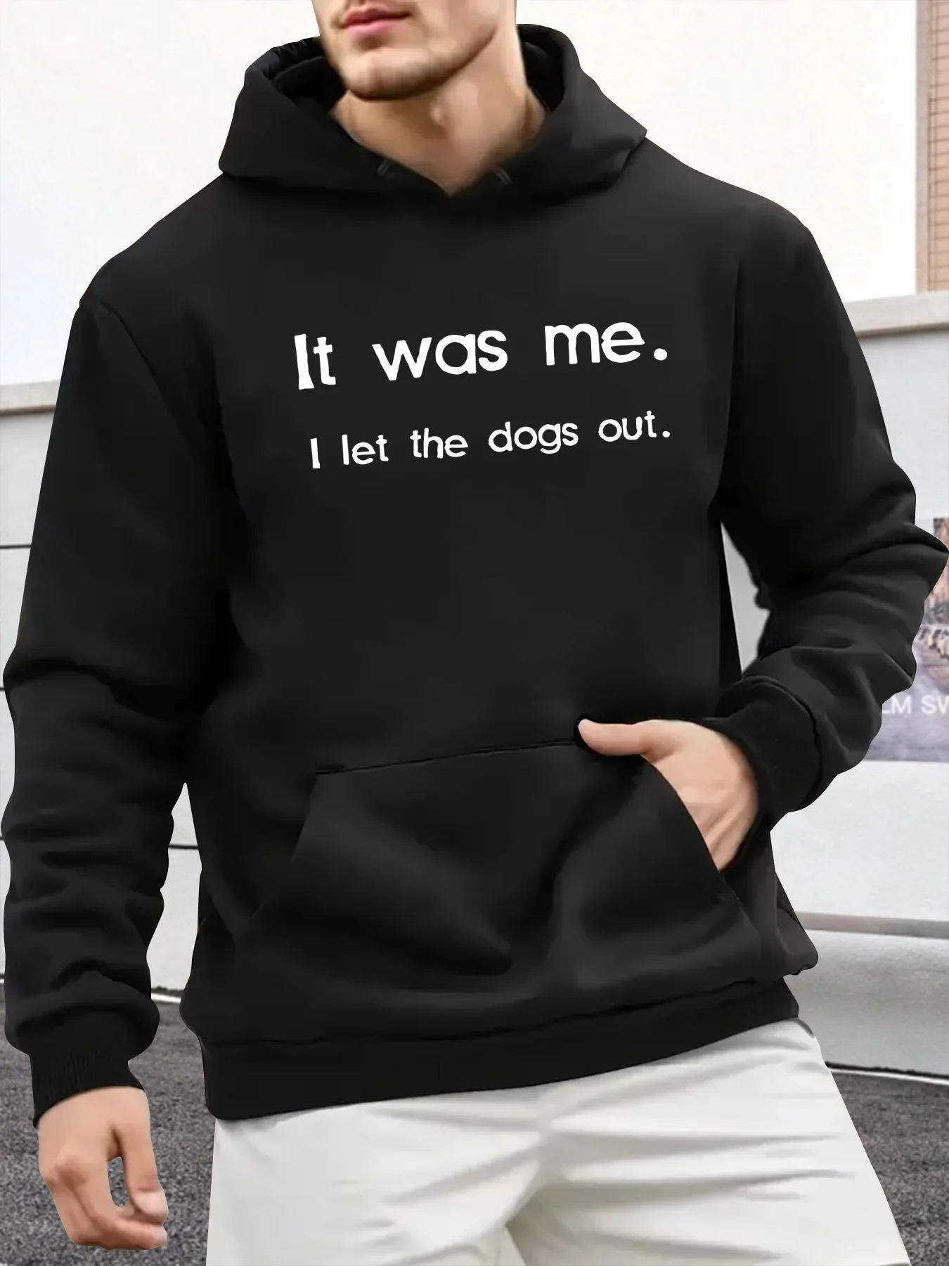 

Men's printed fashionable, simple and versatile pullover, worn over a sweatshirt and long-sleeved hoodie