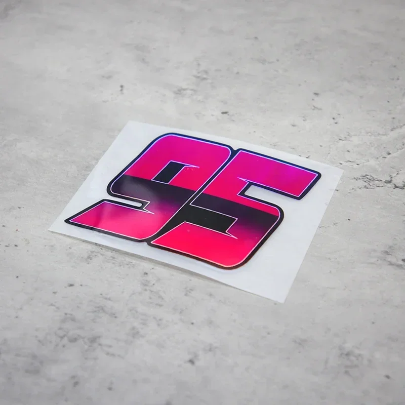 1 Buah Stiker Holografik Nomor 95 untuk Mobil dan Motor, Stiker Bergaya untuk Eksterior Otomotif, Paket Stiker Dekoratif Numerik Kendaraan yang Keren