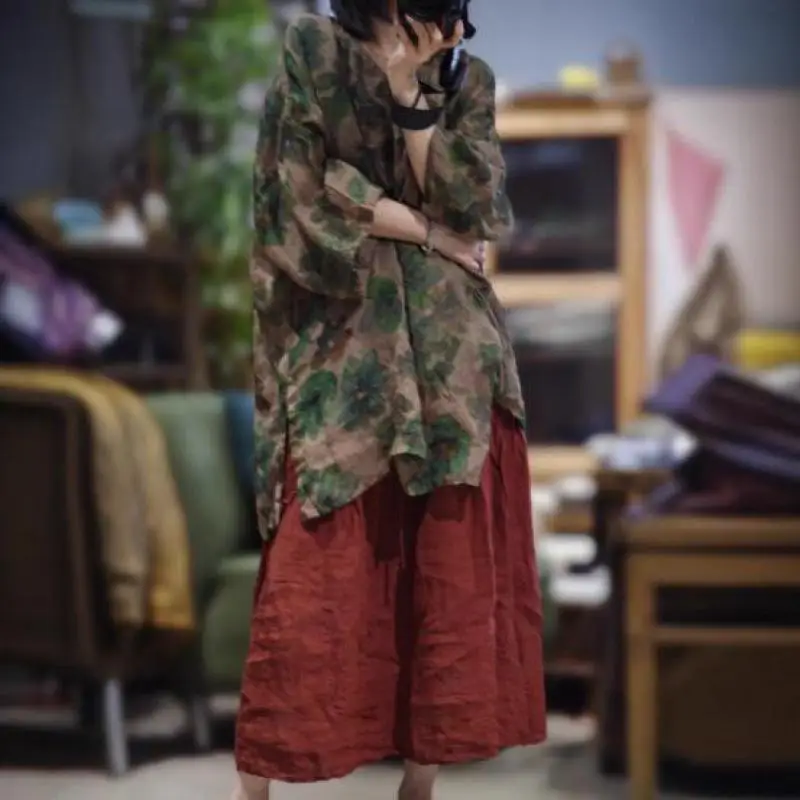 Kemeja Kasual Longgar Kancing Sebaris Antik Wanita Gaya Seni Musim Semi Musim Panas Baru Atasan Blus Rami Panjang Sedang Leher-v Cetak Antik