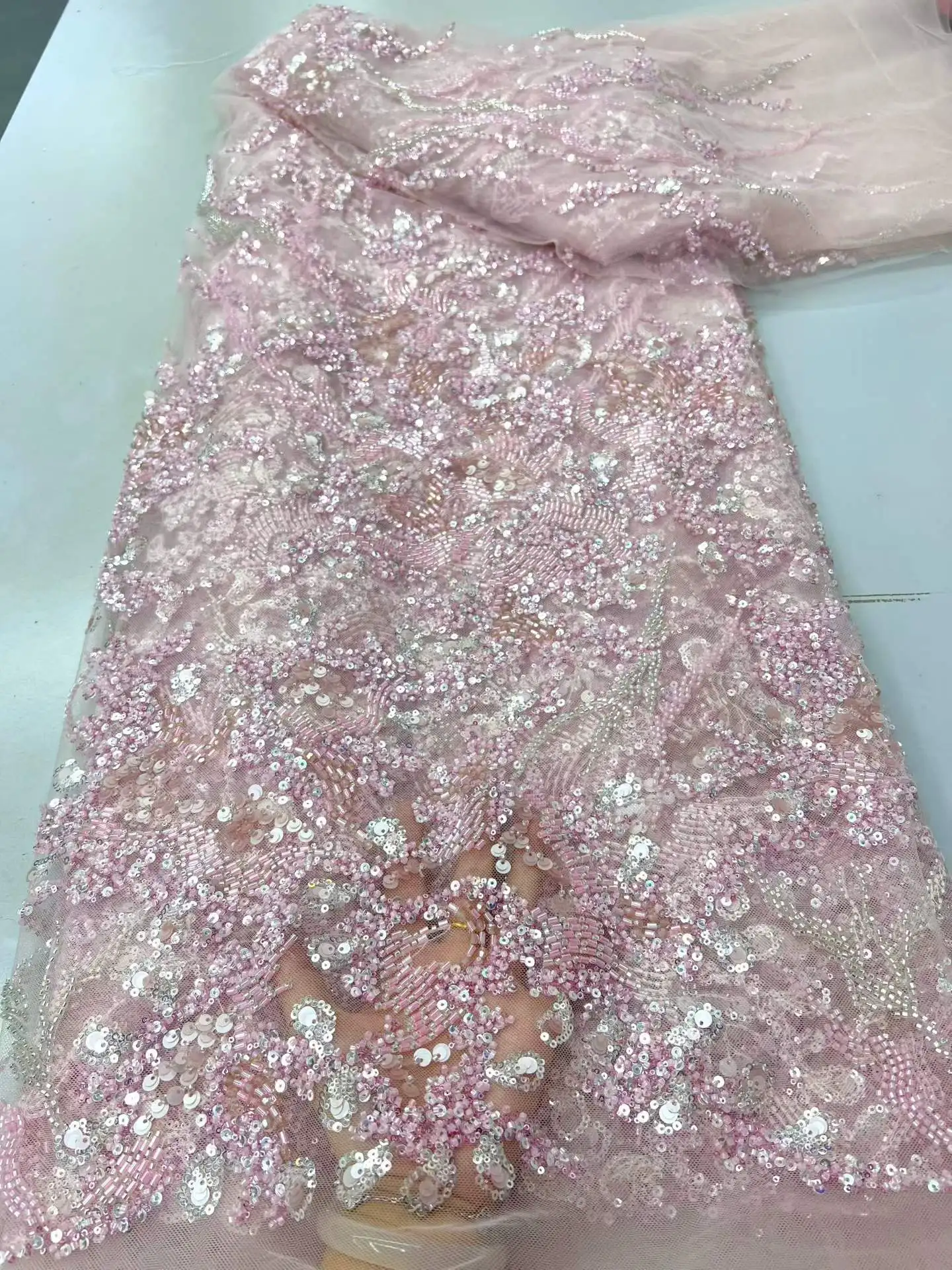 

Beads African Sequins Lace Fabric 2026 New Lace Embroidery Sequins Mesh Tulle Lace Fabric For Sewing Women Wedding Party Dresses