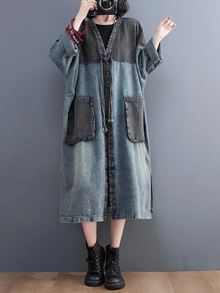 SHENGPALAE Causal Denim Contrast Color Pockets Lace-up Spliced V Neck Loose Long Women's Trench Coat 2025 Spring New 5ZD1068