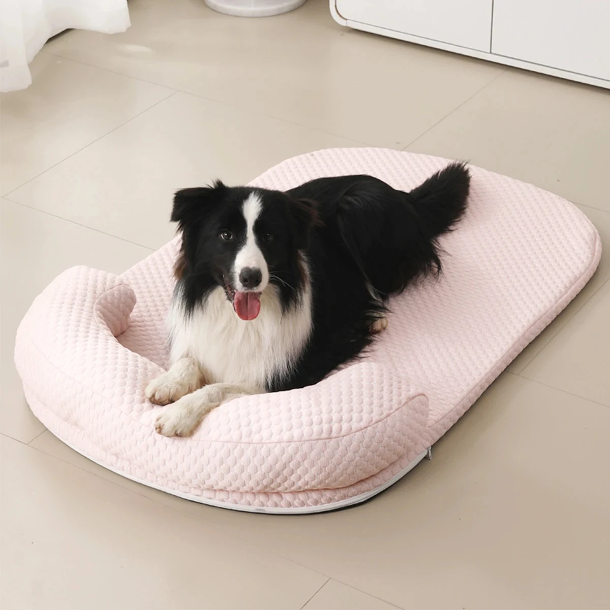 Summer Cooling Dog Bed Removable Ice Silk Cooling Pet Mat Ati-slip Cat Bed with Pillow Cooling Fabric Dog Cat Bed Pet Cushion view 2