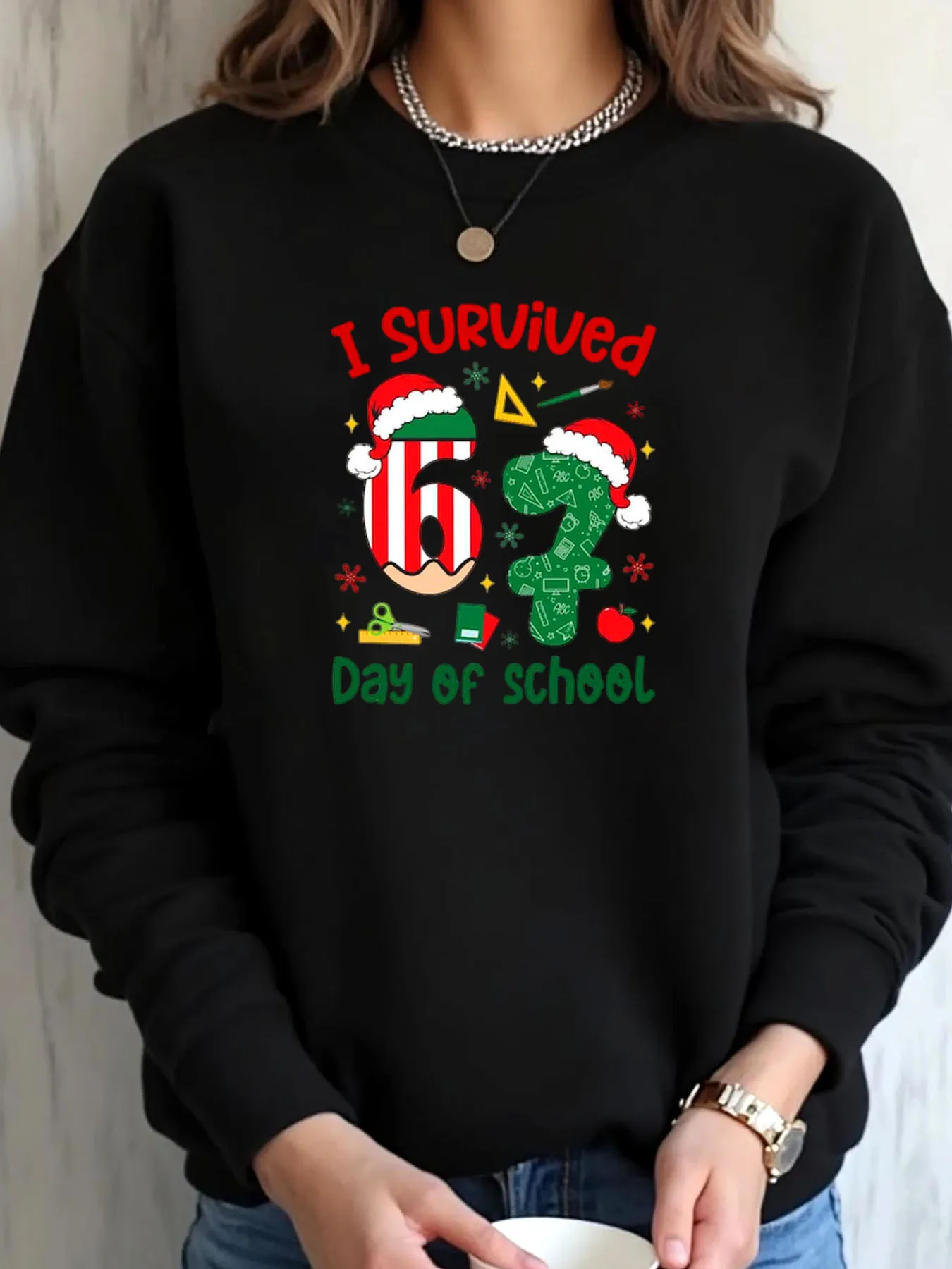 

Женская толстовка больших размеров, рождественская одежда с принтом «Я пережил 67 дней в школе», уличная одежда