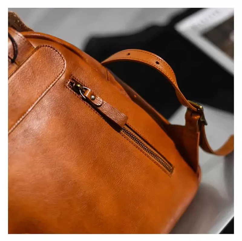 PNDME 주최자 빈티지 디자이너 수제 정품 가죽 여성용 배낭 주말 여행 럭셔리 암소 가죽 리벳 가방