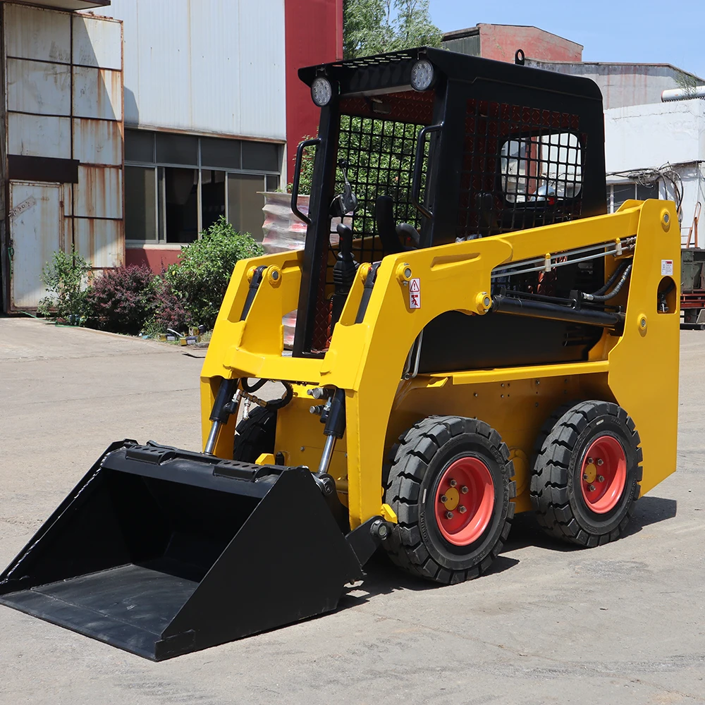 4WD Hydraulic Mini Skid Steer Loader Quick Coupling Compact Loader For Driveway Repair Farm Maintenance Implements