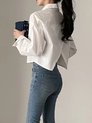 Zoki Sexy Back Split camicia bianca donna coreana manica lunga ritagliata top Casual tutti i bottoni della partita Turn Down Collar camicetta femminile