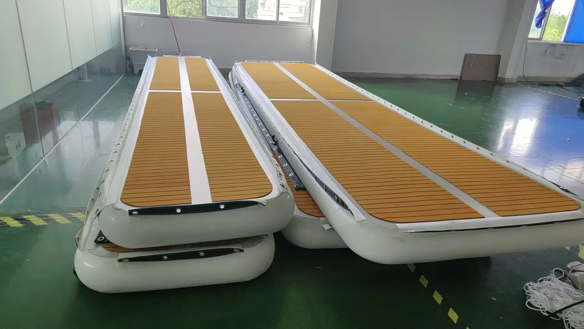 Nadmuchiwana platforma wędkarska Nadmuchiwany materac pływający Magiczna Mata Pływająca Sofa Łóżko Mata do odpoczynku na jacht