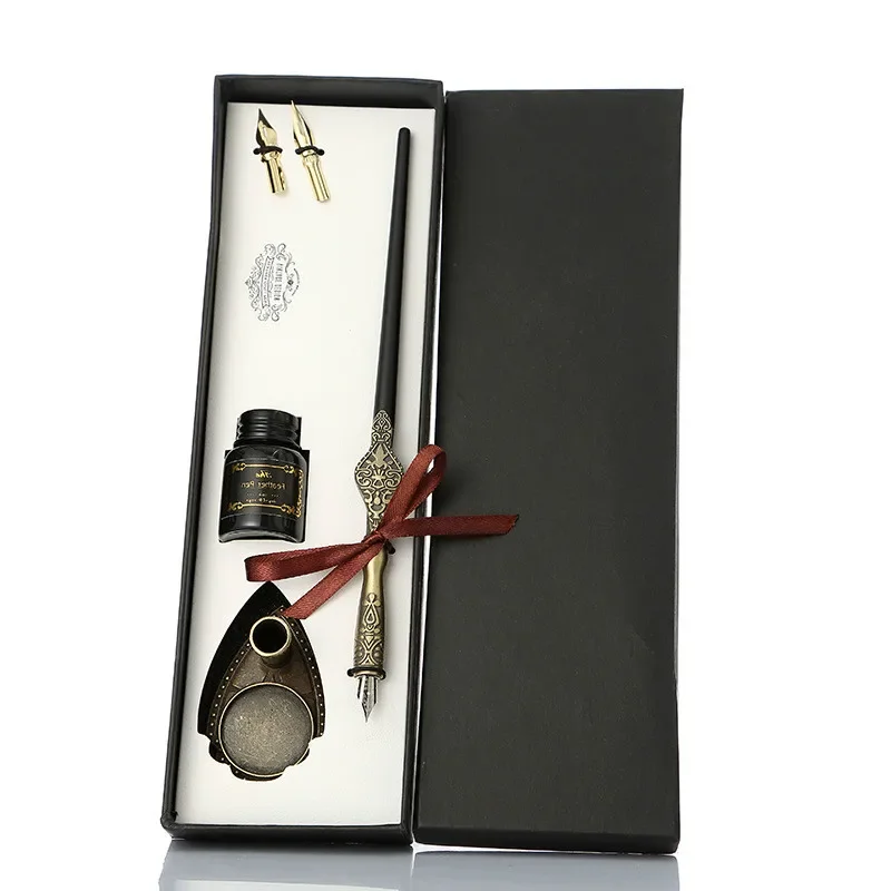 

1PCS English Calligraphic Students Practice Art Calligraphy Glass Cartoon Fountain Pen for Adults Stationery