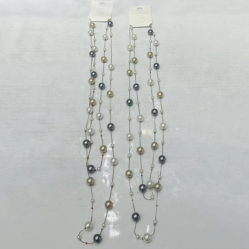 Collier de perles de verre mélangées fait à la main pour femme, poudre grise et blanche, couches multiples, pull long, équipement