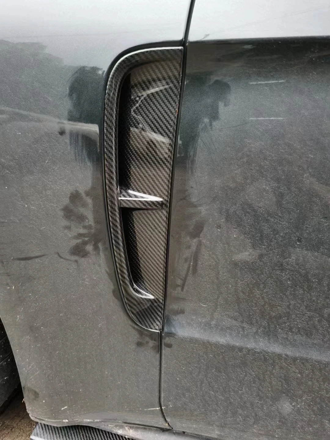 

2pcs Car Carbon Fiber Fender Air Vent Replacement Side Air Vent Cover for Porsche Panamera 971 2017-2023