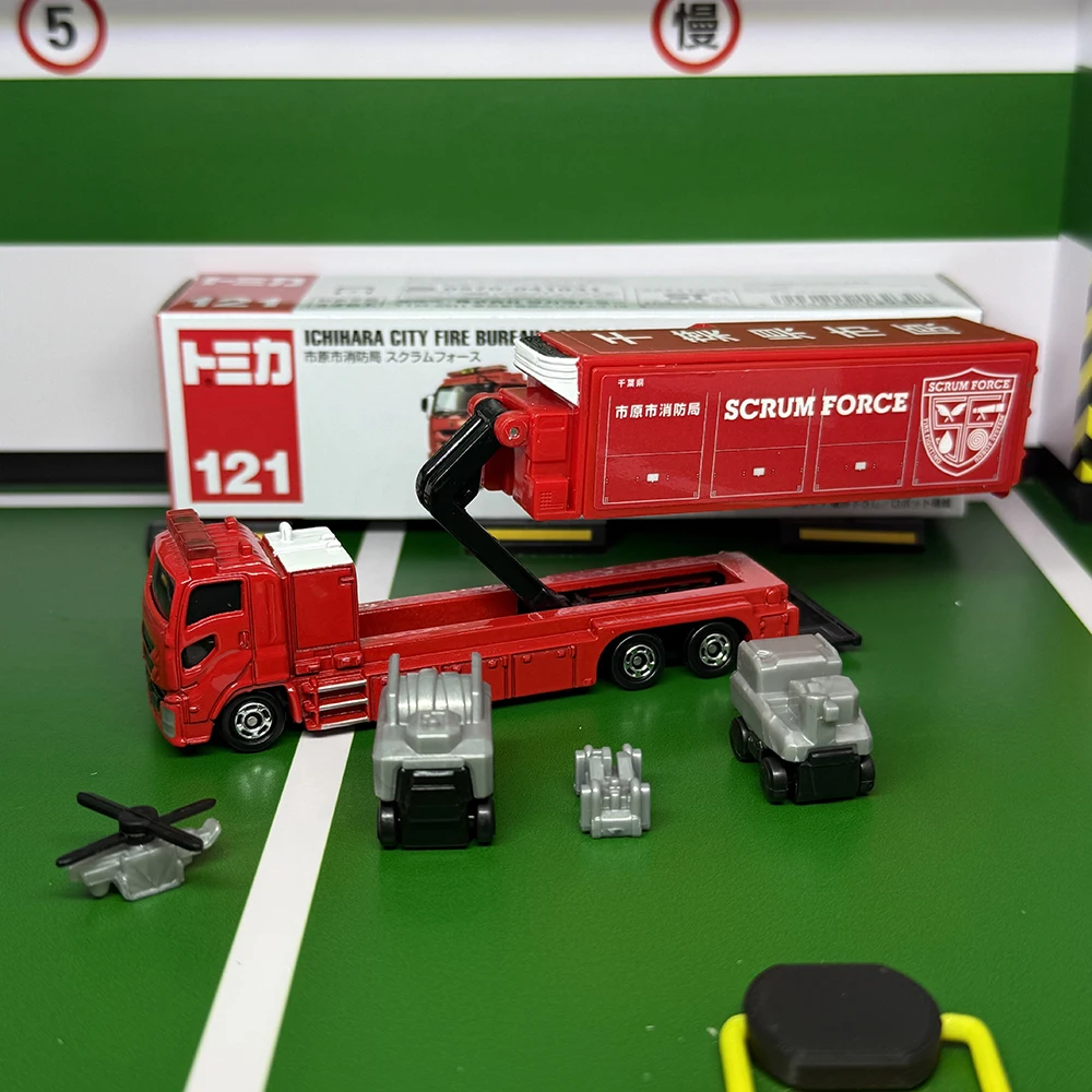 

Takara Tomy Long Type Tomica No.121 Ichihara City Fire Department Scrum Force Die Casting Static Alloy Car Mode Collection