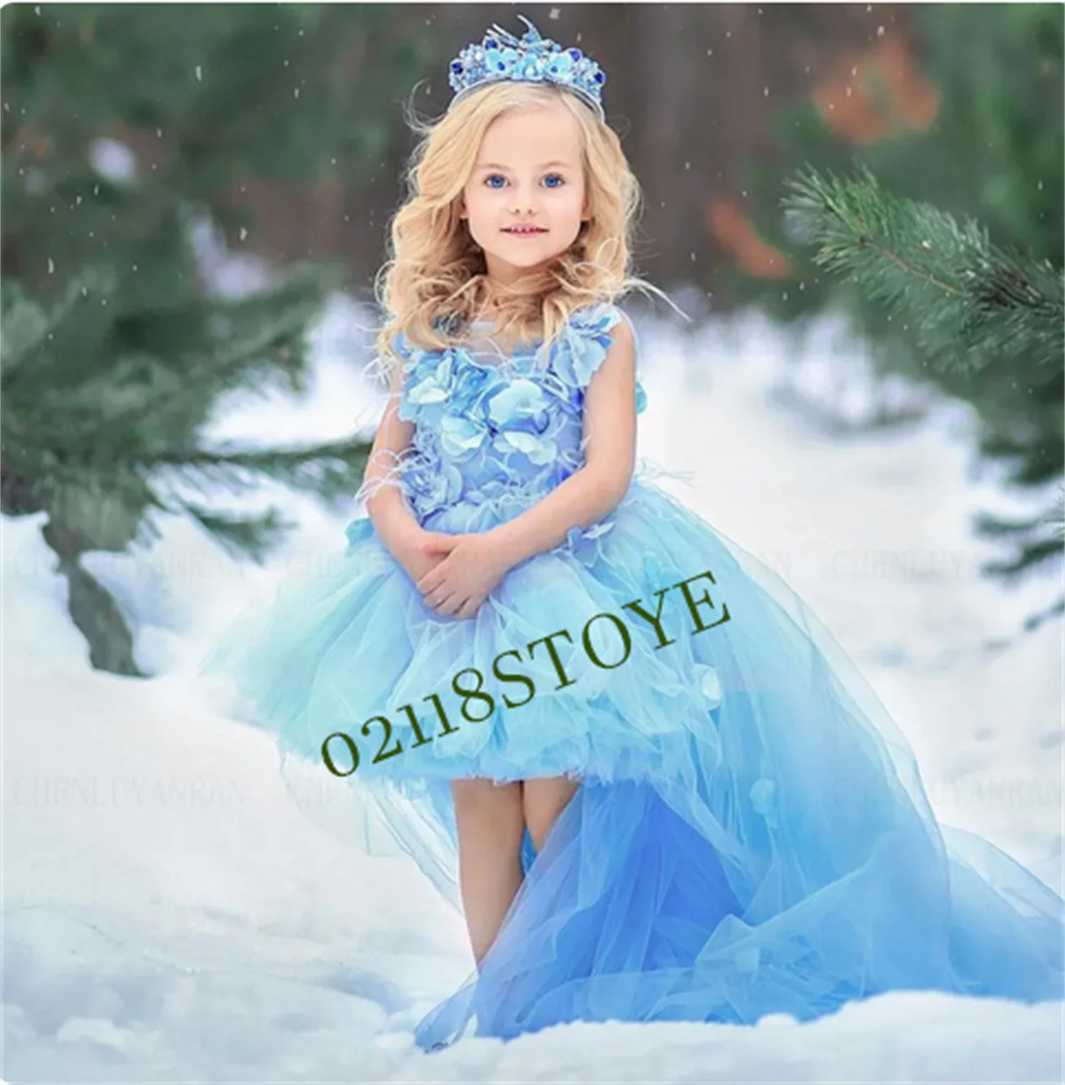 

Ice Blue Flower Girls Dresses 2023 O-Neck Hi-Lo Tulle Kids Wedding Party Dress Applique Feather Puffy A-Line Girl Princess Gowns