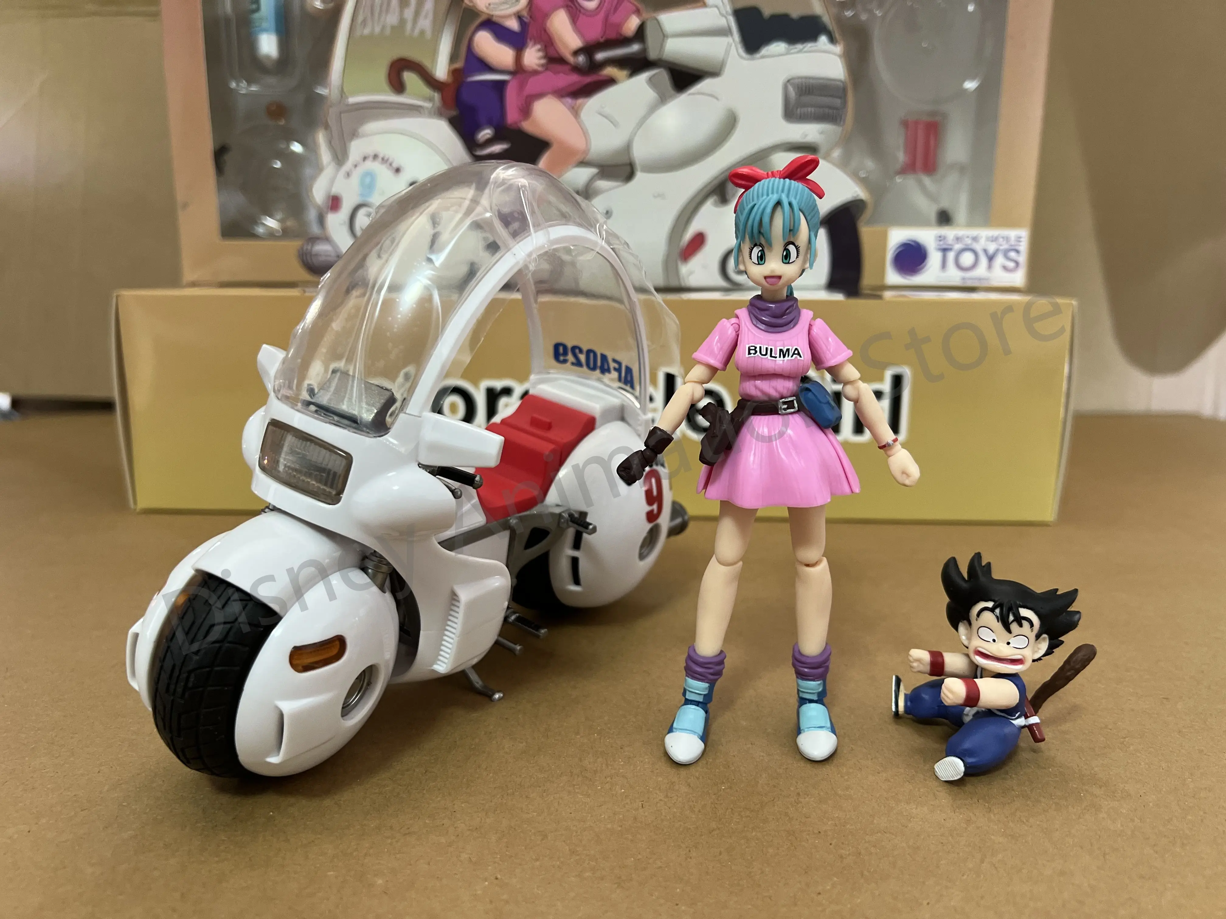 

In Stock Black Hole Dragon Ball Motorbike Girl Capsule No.9 Bulma Goku Suit Shf Action Figures Collection Cute Model Gift