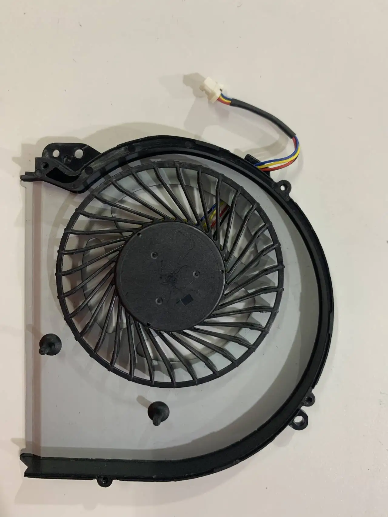 

Laptop CPU Cooling Fan for HP 17-AK 17Z-AK 17-BS 17T-BS 17-X 17-Y 17-BW 17-AC 17T-X 17Z-Y 17T-BR 17T-BW 17-X037CL 926724-001