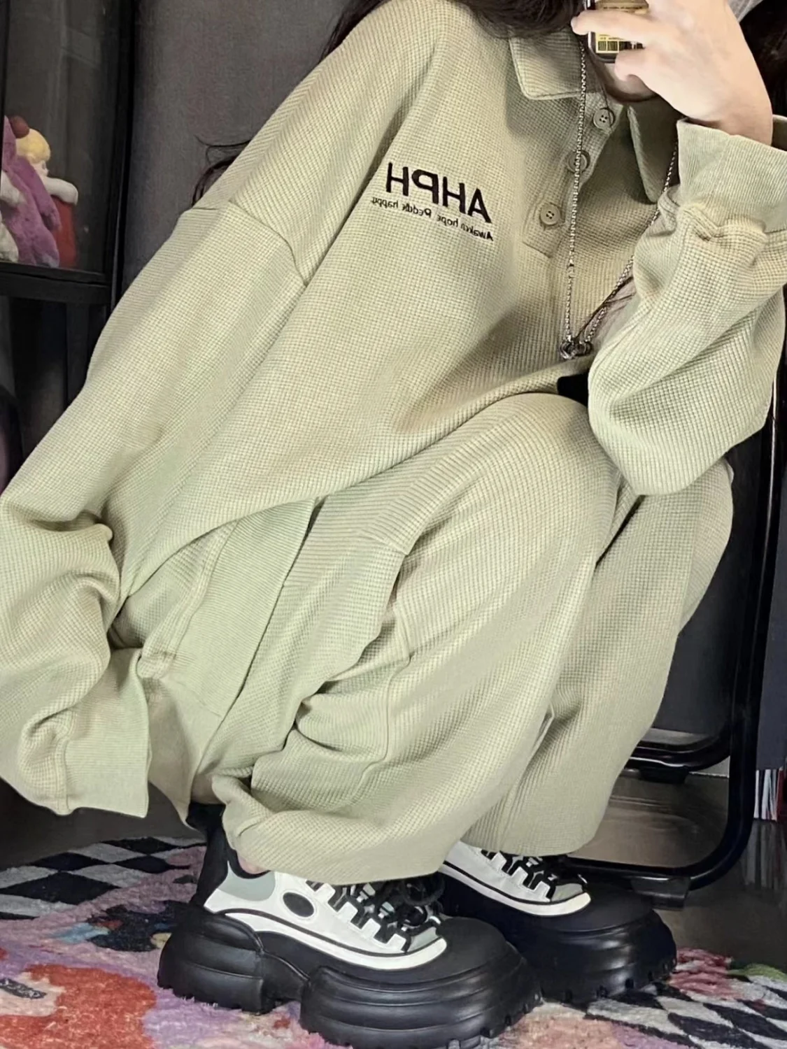 Damskie bluzy japońskie ubrania z rękawami hip-hopowe graficzne okrągłe ubrania oversize wiosenne urocze odzież sportowa crew basic