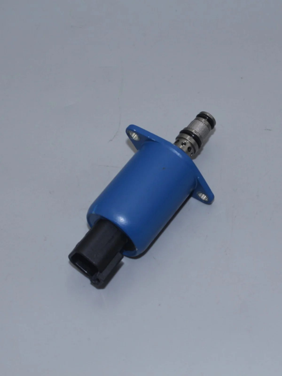 Crane solenoid valve pilot valve T250-S30-188 24V electric proportional pressure reducing  solenoid valve on/off