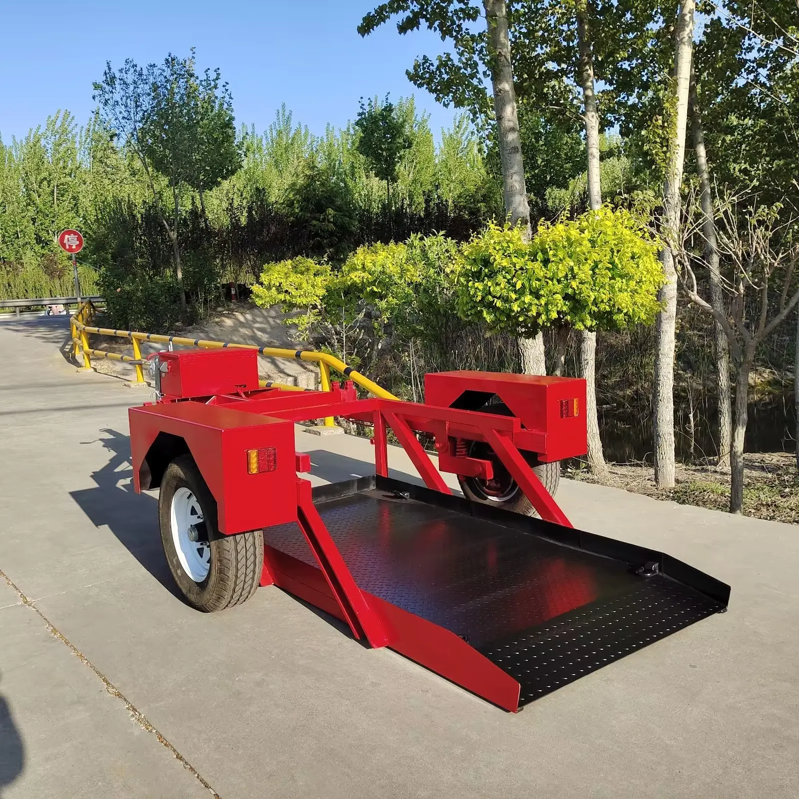 1.5 ton multi-functional liftable tool truck, small logistics trailer machinery