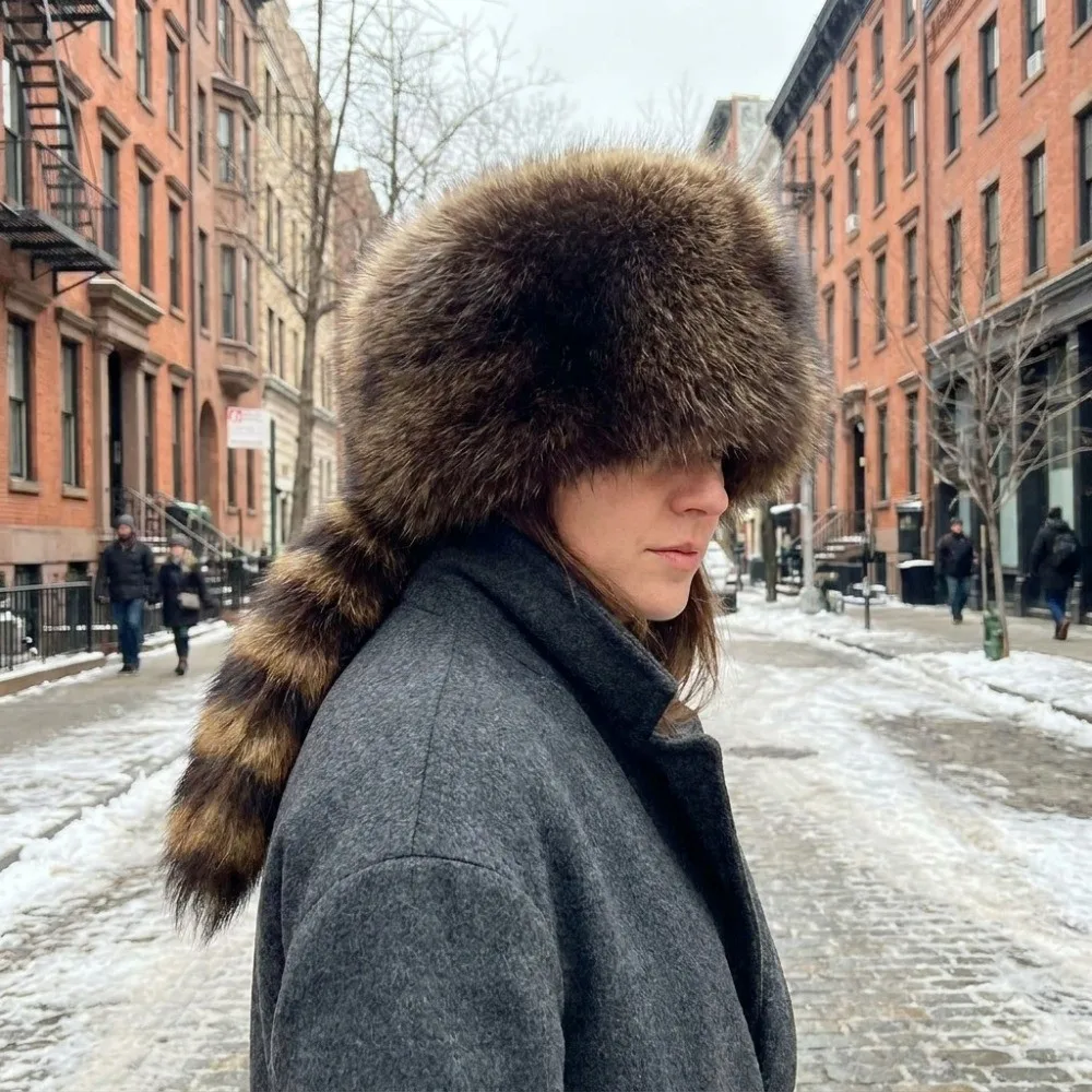 Cozy Thickened Raccoon Tail Hat Windproof Flat Top Faux Fur Beanie Comfortable Warm Ear Protection Hat Daily Wear