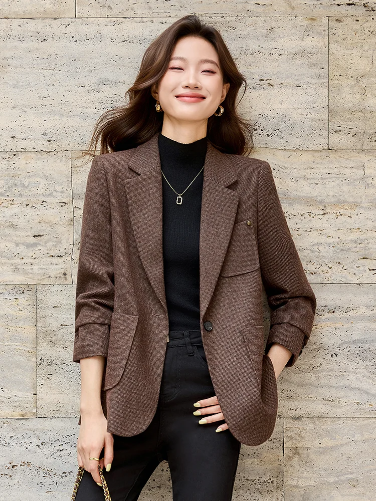 

Весенне-осенний модный повседневный женский костюм премиум-класса для работы, свободный крой, стильный пиджак, топ из полиэфирного волокна