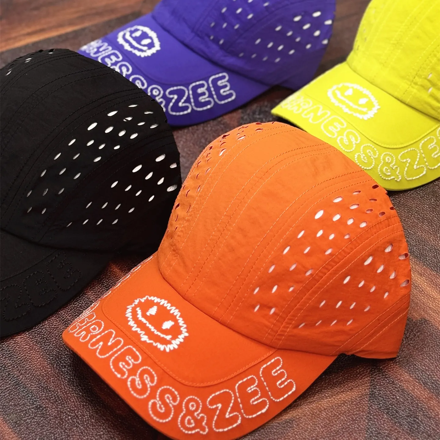 Yao Outdoor Mountaineering Summer Smiley Face Embroidered Baseball Cap Breathable Quick-drying Duck Tongue Sun Hat for Men
