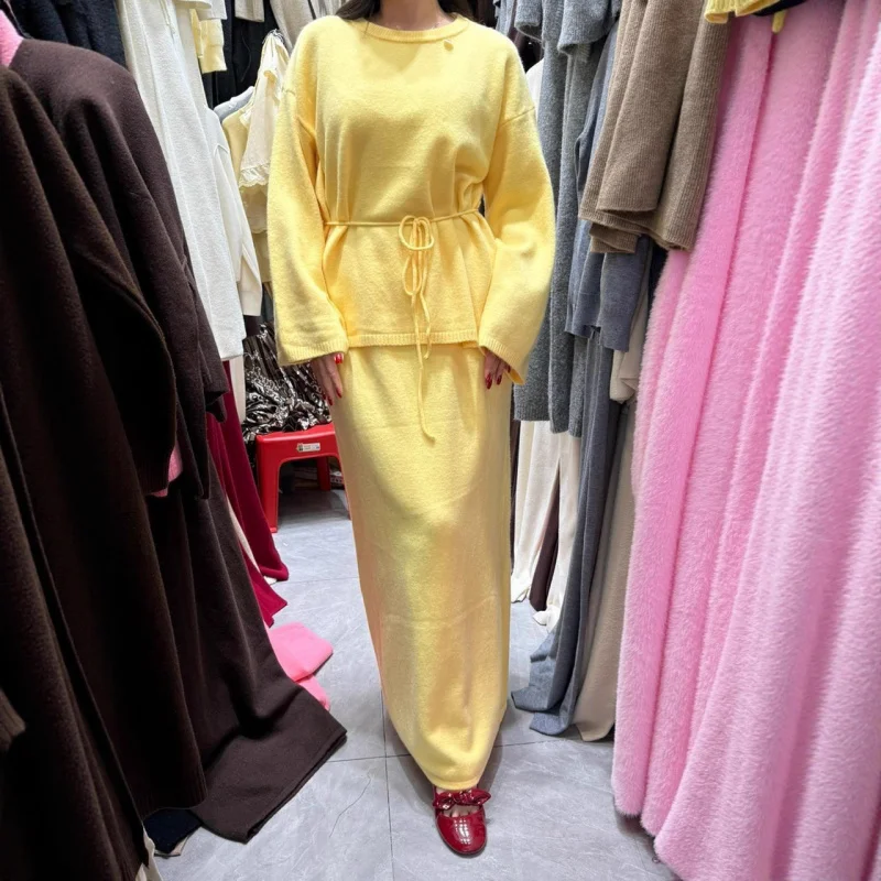 

European and american women's clothing2025Autumn New Round Neck Long Sleeve Sweater Loose Knitted Top Waist-Cinching Bodycon Lon