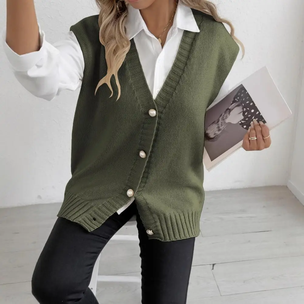 2026 Women Knitting Vest V-neck Sleeveless Loose Fit Sweater Vest with Faux Pearls Buttons Decor Solid Color Casual Knitting Wai