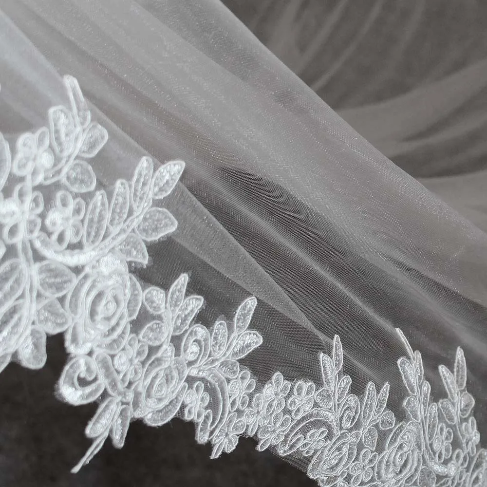 Customized Royal Scalloped Edge 3m/3.5m/4m Long Wedding Veil Lace 1 Layer High End Bridal Veil with Comb Wedding Accessories