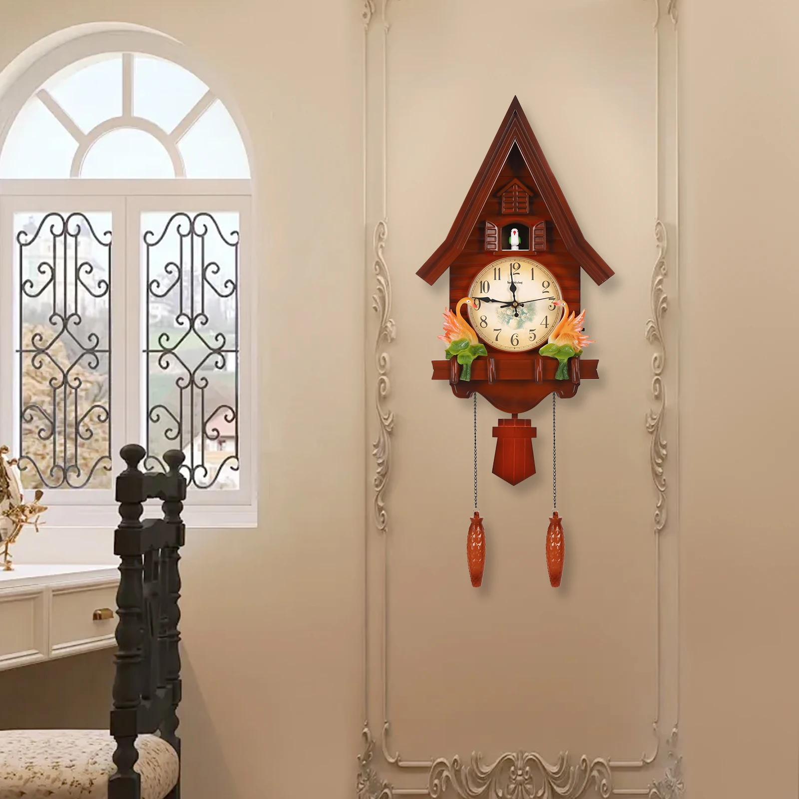 Creative Wall Clock for Living Room Decor Indoor Plastic Reddish-brown Decorative Wall Clock Battery Operated Silent Clock