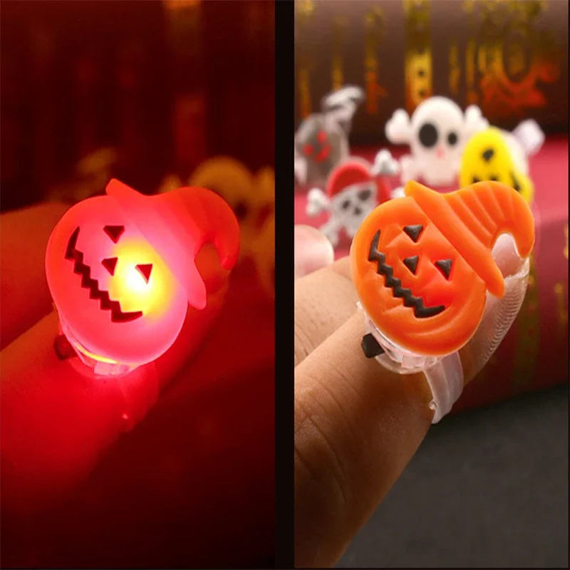 200PCS Halloween Glow Ring Horror Flash Props Halloween Party Decorations Halloween Christmas Decorations Halloween Decoration