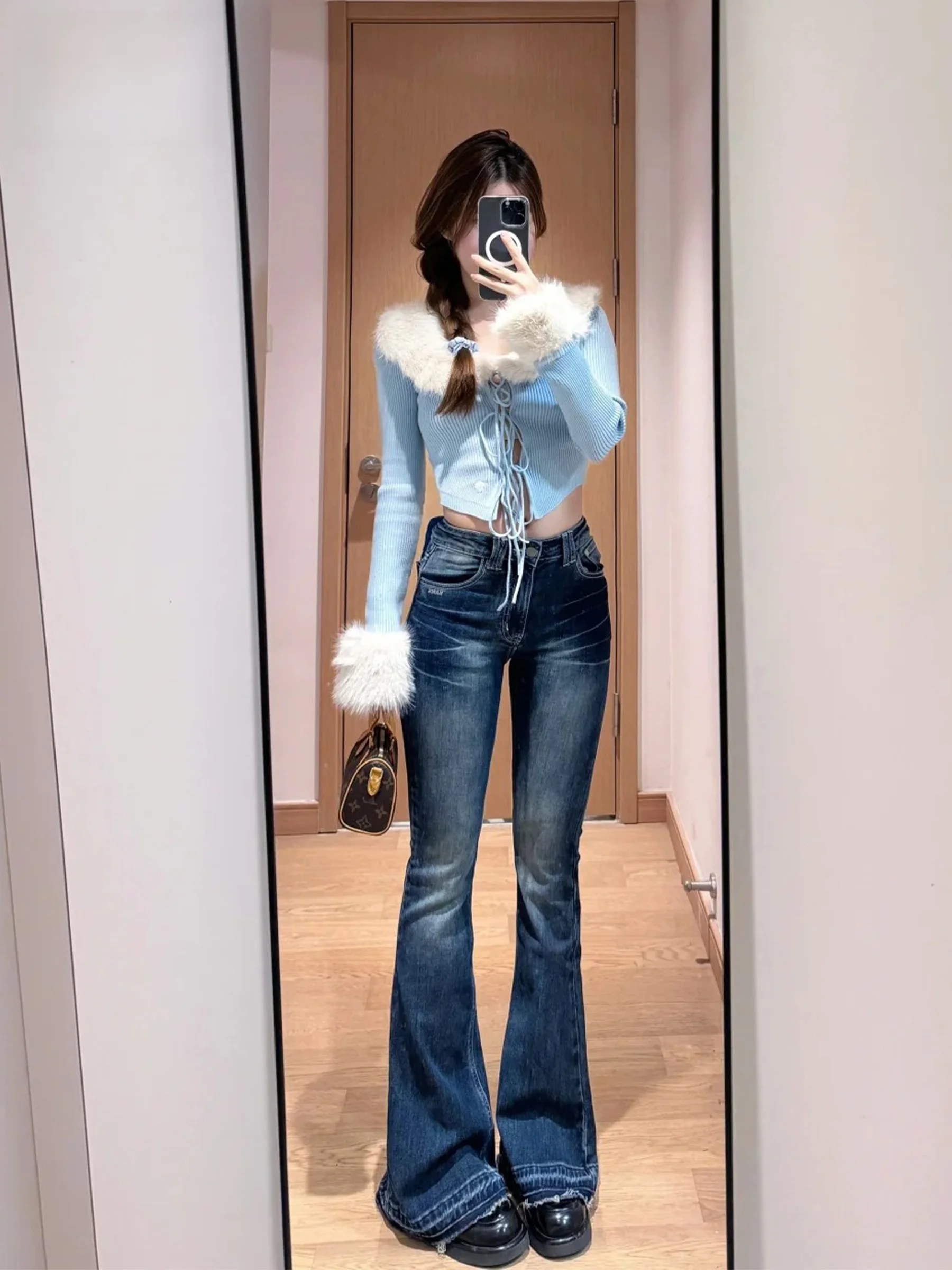 

Американские джинсы-клеш с эффектом молнии и микро-разрезами, женские, новые, лето 2026, с эффектом потертости, утягивающие, повседневные, весенние