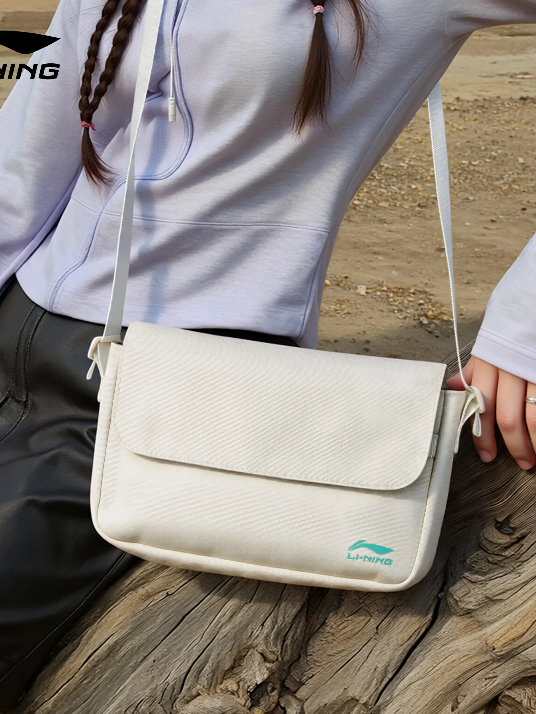 sac-bandouliere-multifonctionnel-pour-homme-–-ideal-pour-les-voyages-le-sport-et-les-loisirs-–-petit-sac-de-poitrine-decontracte