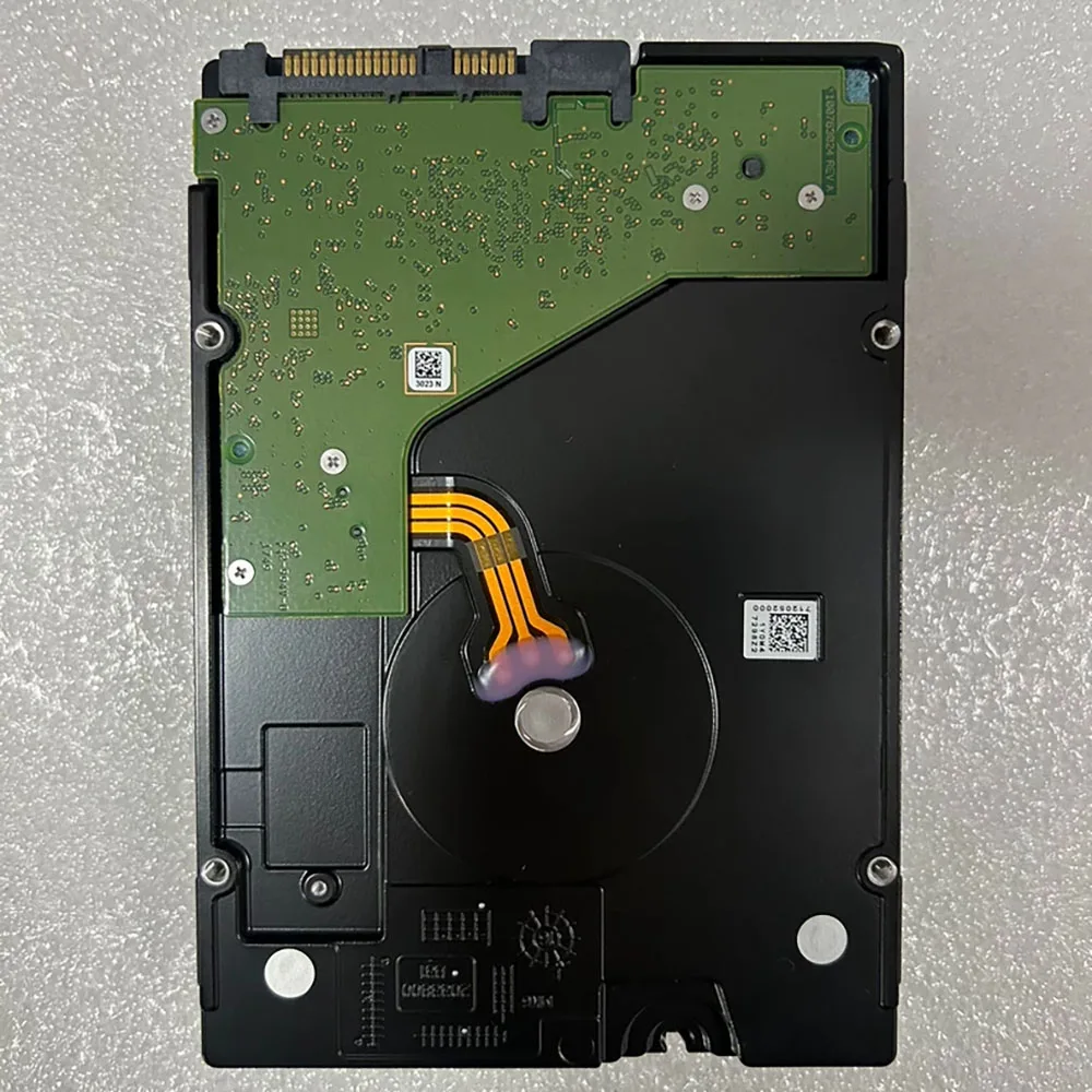 

Для жесткого диска Seagate Enterprise 8T SAS 12Gb 0M40TH 7,2K HDD ST8000NM0075