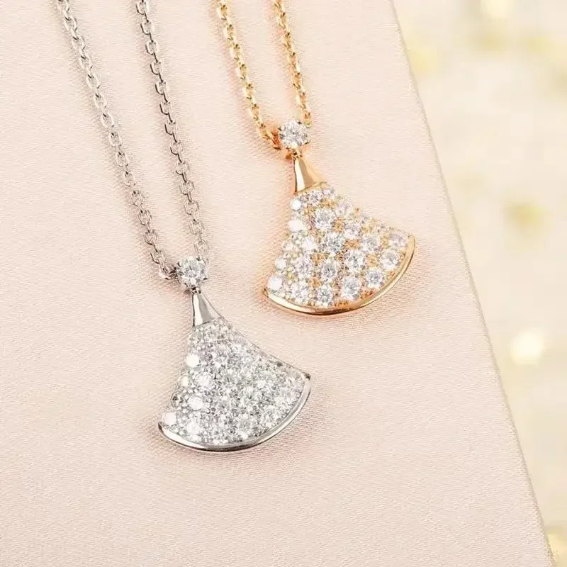 925 sterling silver full moissanite necklace for women Korean style small skirt fan-shaped pendant party fine jewelry